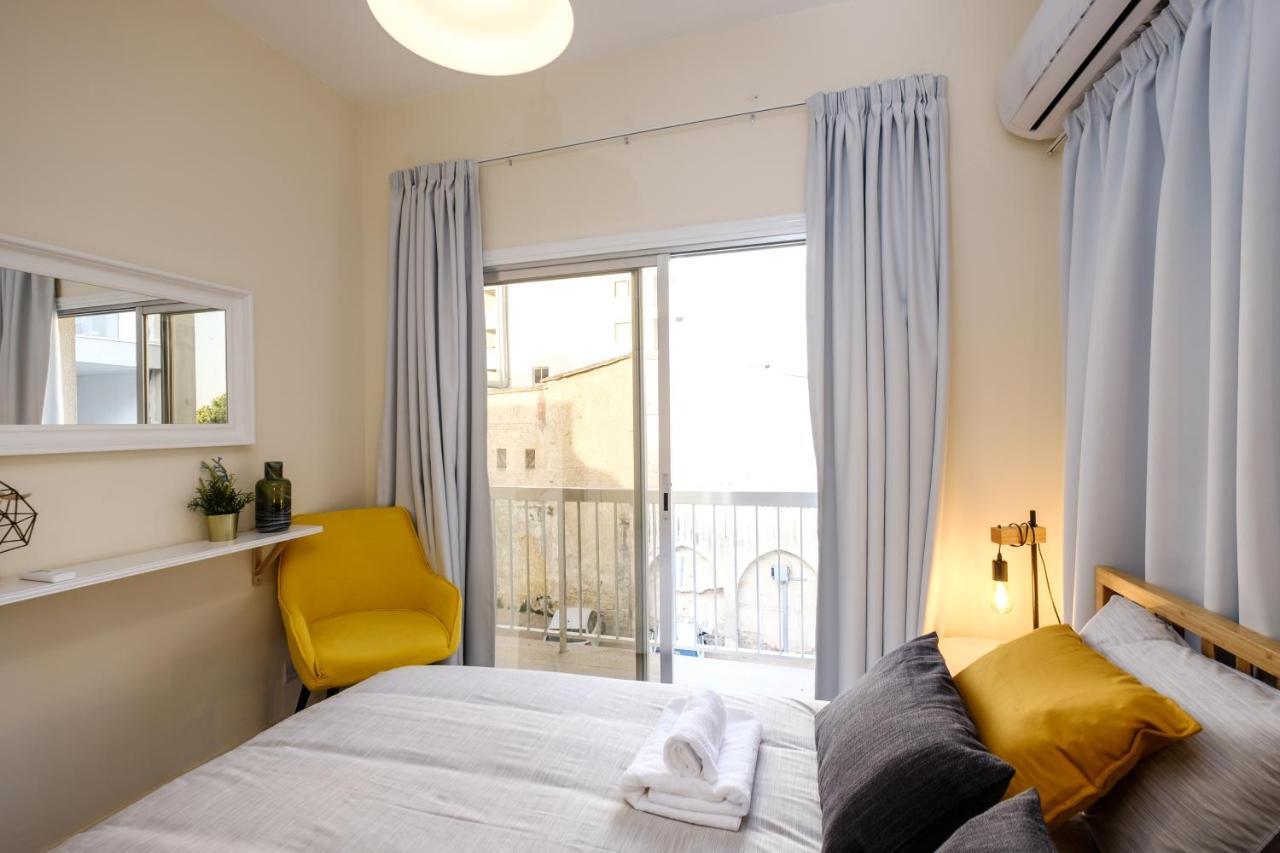 The Joy - Centre One Bedroom Flat Larnaca Dış mekan fotoğraf